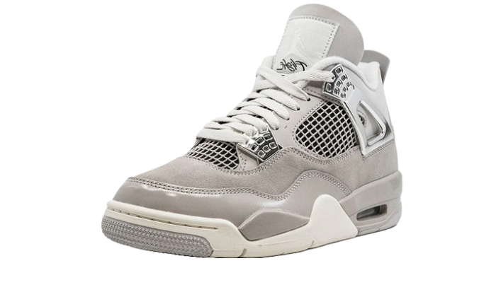 Air Jordan 4 - Frozen Moments