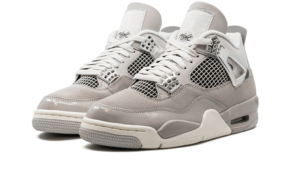 Air Jordan 4 - Moments gelés