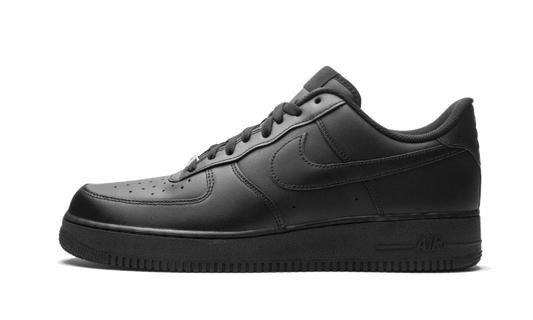 Nike Air Force 1 Triple Black